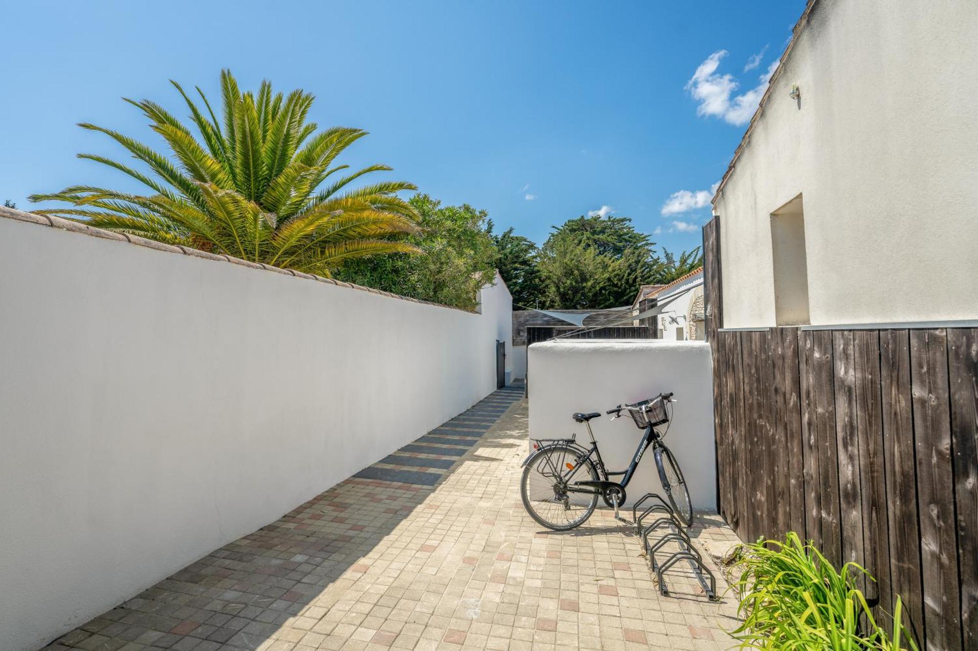 Hotel Restaurant & Spa Plaisir Le Bois-Plage-en-Re Exterior photo